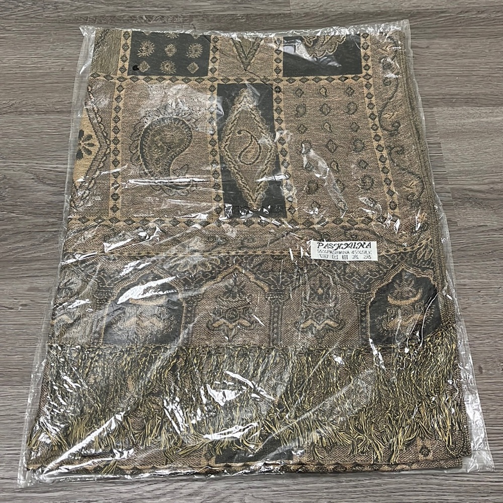 Pashmina Women’s Shawl - new in bag
